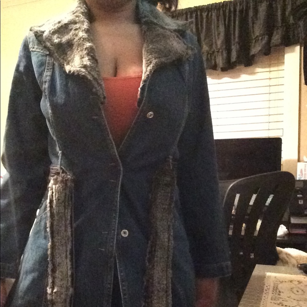 Fur Collared Jean Jacket